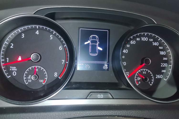Used Volkswagen Golf 2015 1.6L Automatic Comfort Model Instrument Cluster