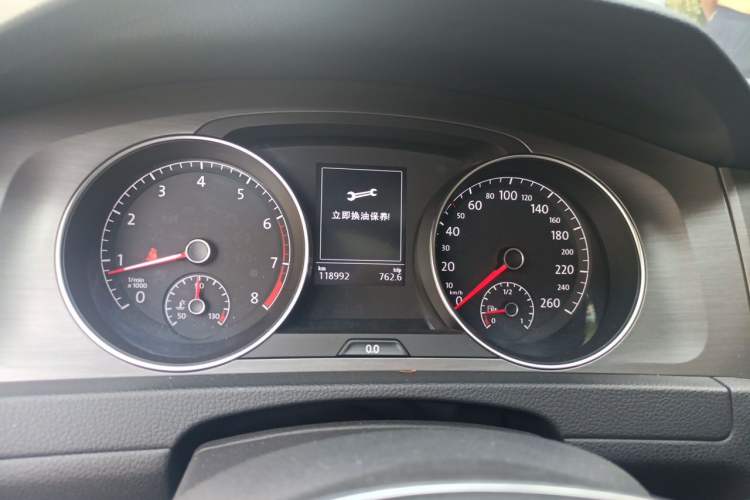 Used Volkswagen Golf 2015 1.4TSI Automatic Comfort Model Instrument Cluster