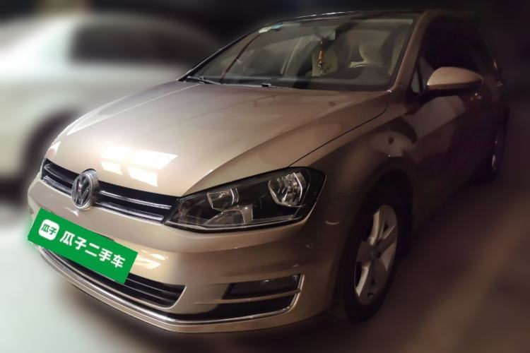 Used Volkswagen Golf 2015 1.6L Automatic Comfort Model Guazi used car, China used car export, Used car for sale, Used  cars, Cheapest cars for sale