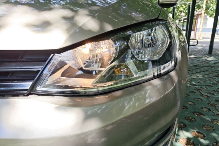 Used Volkswagen Golf 2015 1.4TSI Automatic Luxury Model Left Front Headlight