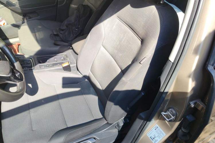 Used Volkswagen Golf 2015 1.4TSI Automatic Comfort Model Left Front Seat