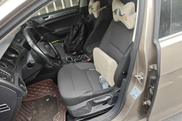 Used Volkswagen Golf 2015 1.6L Automatic Comfort Model Left Front Seat