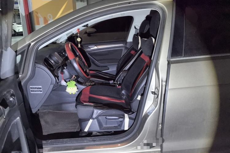 Used Volkswagen Golf 2015 1.4TSI Automatic Comfort Model Left Front Seat