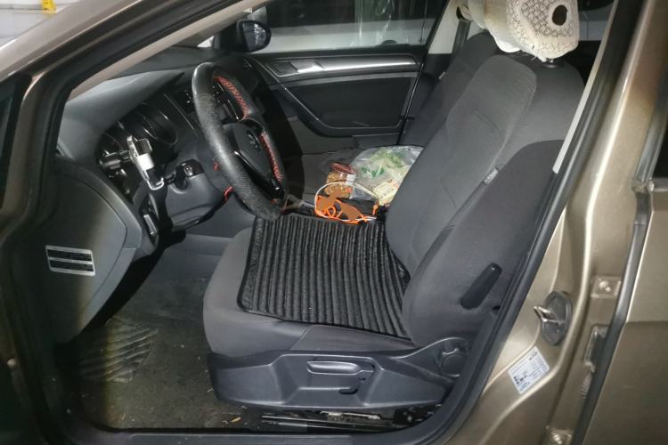 Used Volkswagen Golf 2015 1.6L Automatic Comfort Model Left Front Seat