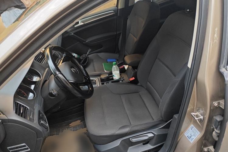 Used Volkswagen Golf 2015 1.6L Automatic Comfort Model Left Front Seat
