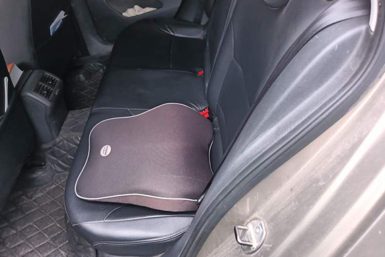 Used Volkswagen Golf 2015 1.4TSI Automatic Comfort Model Left Rear Seat