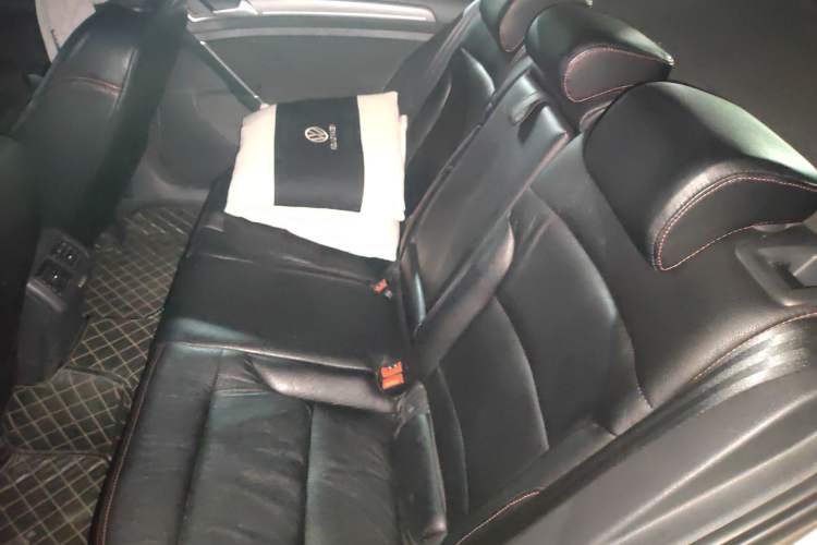 Used Volkswagen Golf 2015 1.4TSI Automatic Comfort Model Left Rear Seat