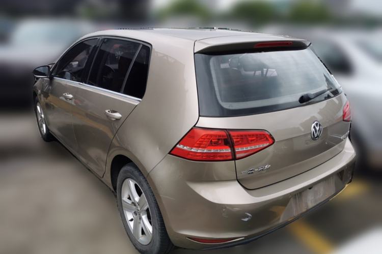 Used Volkswagen Golf 2015 1.4TSI Automatic Comfort Model Rear Left 45 Deg