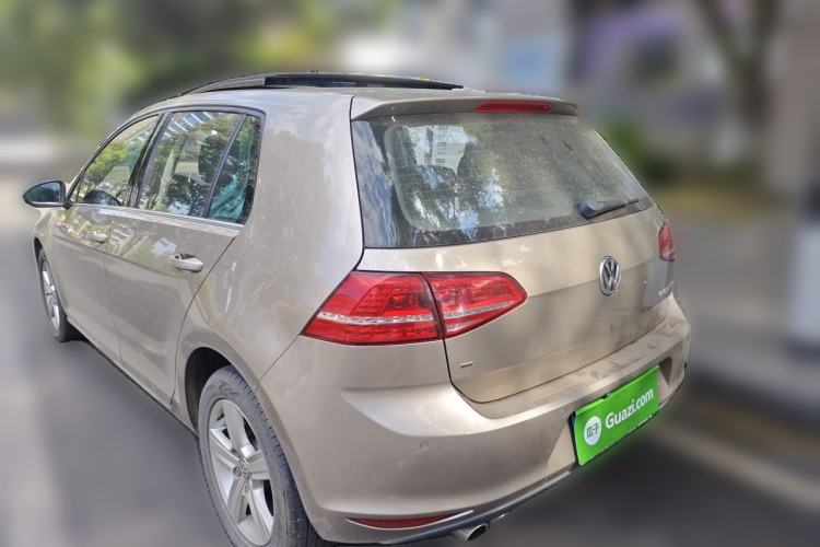 Used Volkswagen Golf 2015 1.4TSI Automatic Comfort Model Rear Left 45 Deg