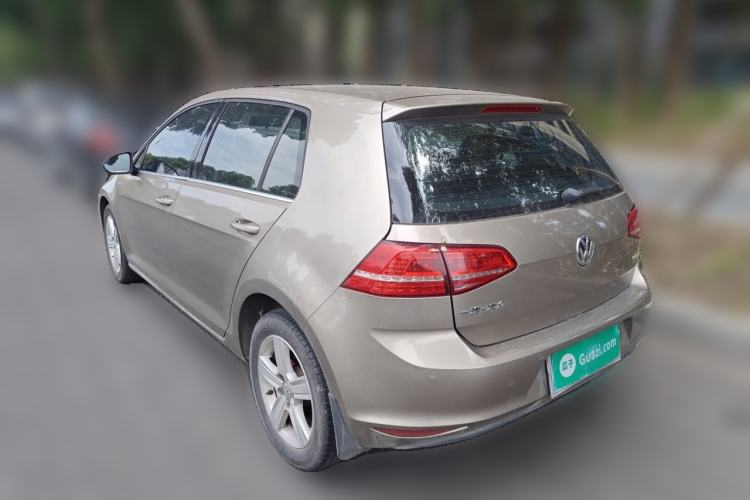 Used Volkswagen Golf 2015 1.2TSI Automatic Comfort Model Rear Left 45 Deg