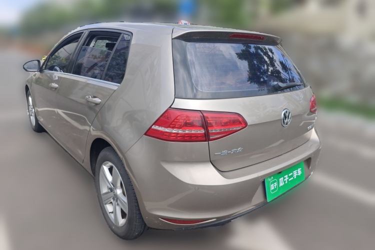 Used Volkswagen Golf 2015 1.4TSI Automatic Comfort Model Rear Left 45 Deg