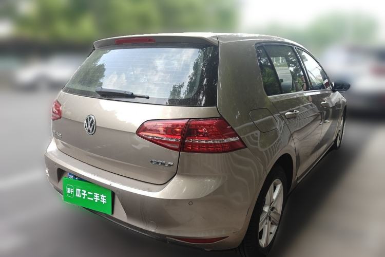 Used Volkswagen Golf 2015 1.6L Automatic Comfort Model Rear Right 45 Deg