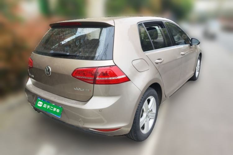 Used Volkswagen Golf 2015 1.4TSI Automatic Comfort Model Rear Right 45 Deg