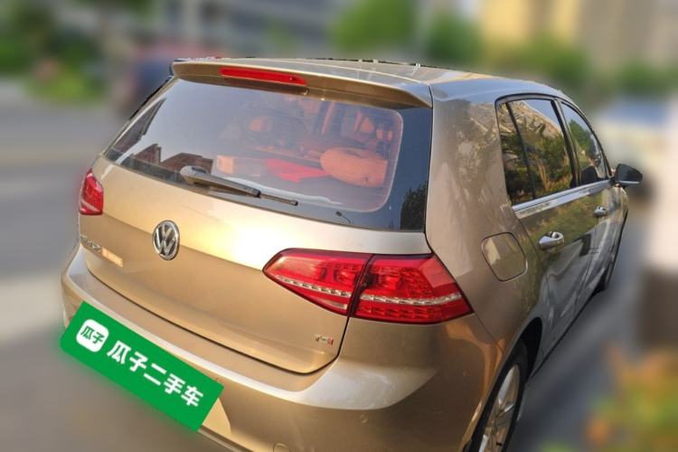 Used Volkswagen Golf 2015 1.4TSI Automatic Comfort Model Rear Right 45 Deg