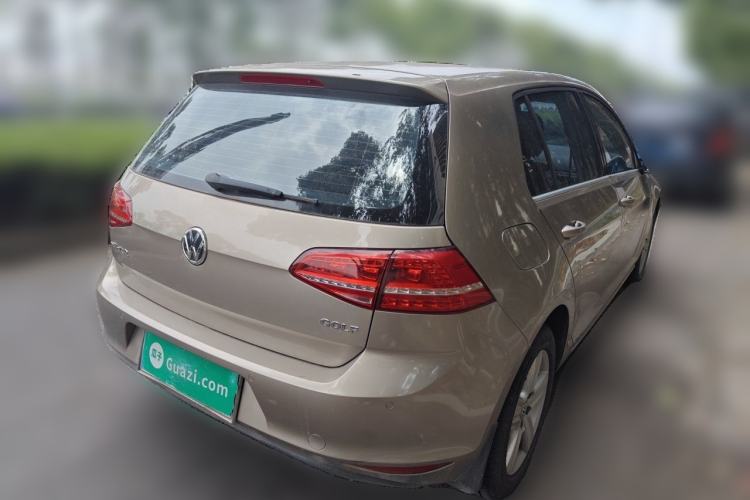 Used Volkswagen Golf 2015 1.2TSI Automatic Comfort Model Rear Right 45 Deg