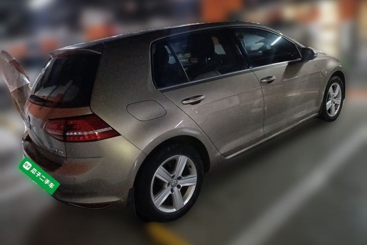 Used Volkswagen Golf 2015 1.2TSI Automatic Comfort Model Rear Right 45 Deg