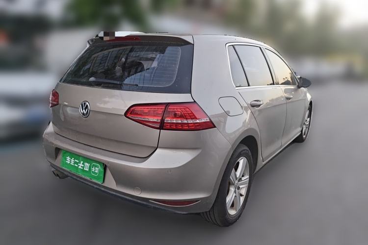Used Volkswagen Golf 2015 1.4TSI Manual Comfort Model Rear Right 45 Deg