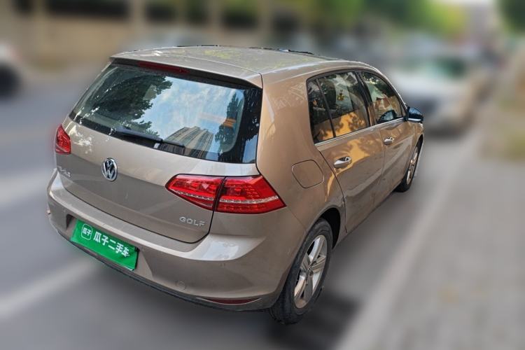 Used Volkswagen Golf 2015 1.6L Automatic Comfort Model Rear Right 45 Deg