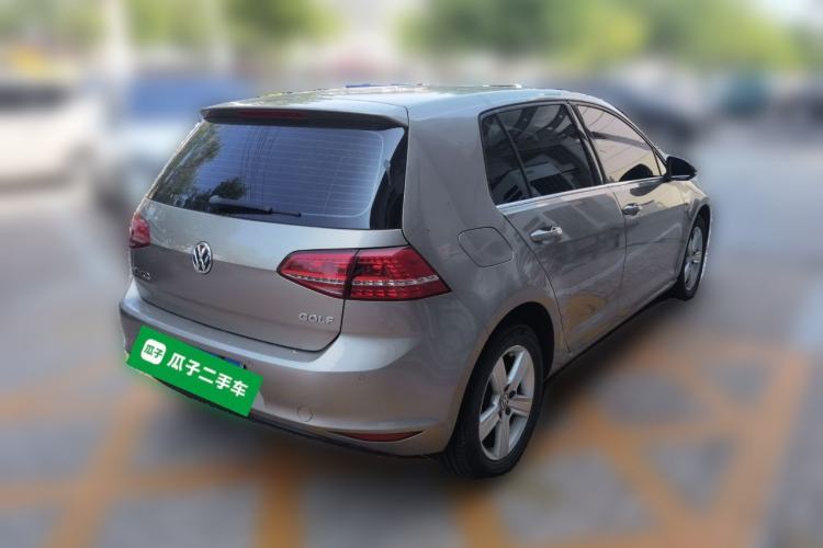Used Volkswagen Golf 2015 1.6L Automatic Comfort Model Rear Right 45 Deg