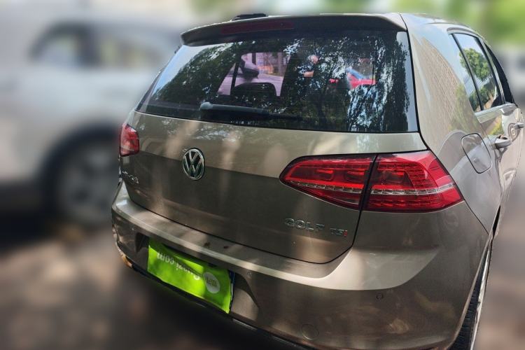 Used Volkswagen Golf 2015 1.4TSI Automatic Luxury Model Rear