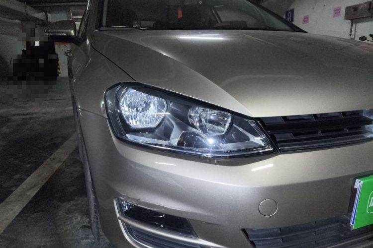Used Volkswagen Golf 2015 1.6L Automatic Fashion Model Right Front Headlight