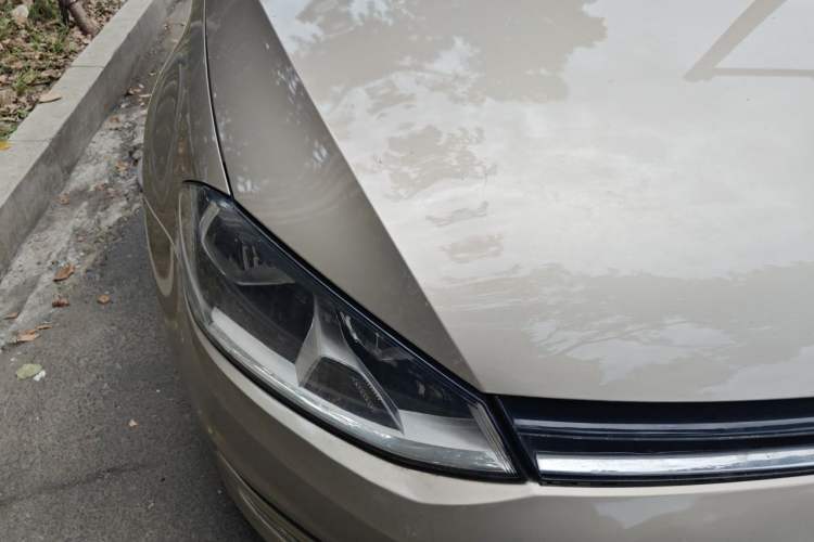 Used Volkswagen Golf 2015 1.2TSI Automatic Comfort Model Right Front Headlight