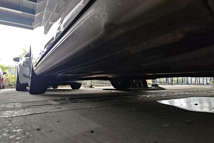 Used Volkswagen Golf 2015 1.4TSI Automatic Comfort Model Right Side Sill
