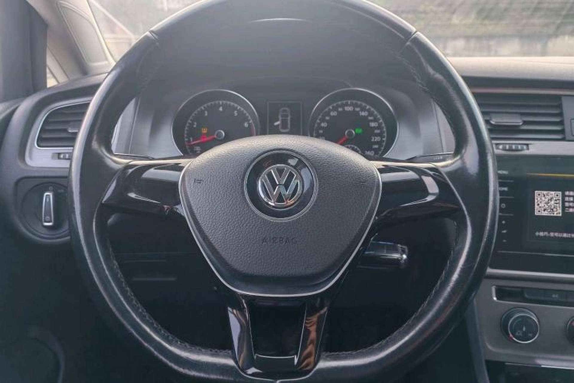 Used Volkswagen Golf 2015 1.4TSI Automatic Comfort Model Steering Wheel