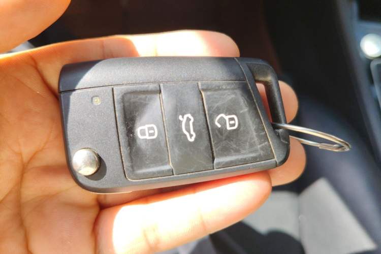 Used Volkswagen Golf 2015 1.4TSI Automatic Flagship Model Vehicle Key