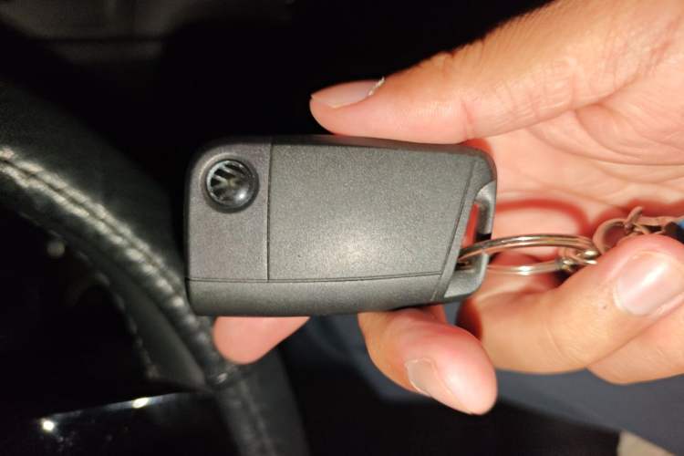 Used Volkswagen Golf 2015 1.4TSI Automatic Luxury Model Vehicle Key