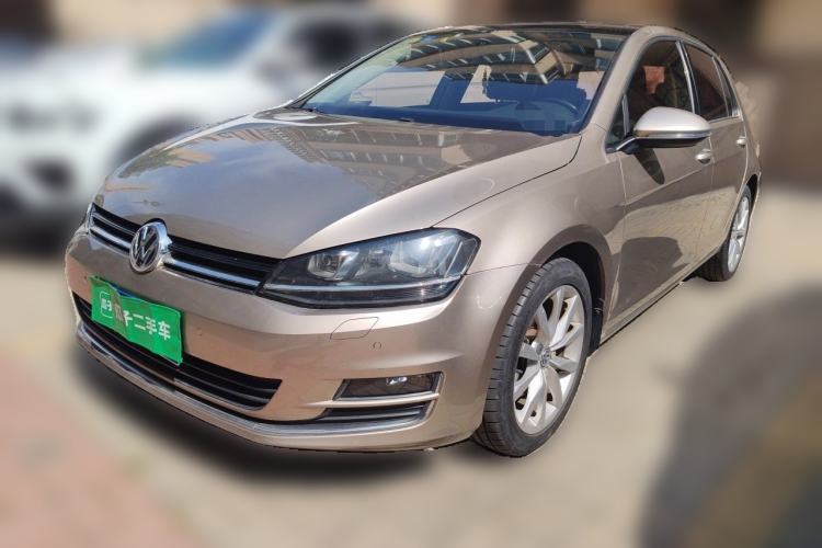Used Volkswagen Golf 2015 1.4TSI Automatic Flagship Model Guazi used car, China used car export, Used car for sale, Used  cars, Cheapest cars for sale