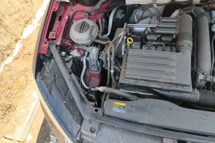 Used Volkswagen Golf 2015 1.4TSI Sportsvan Engine Bay Right