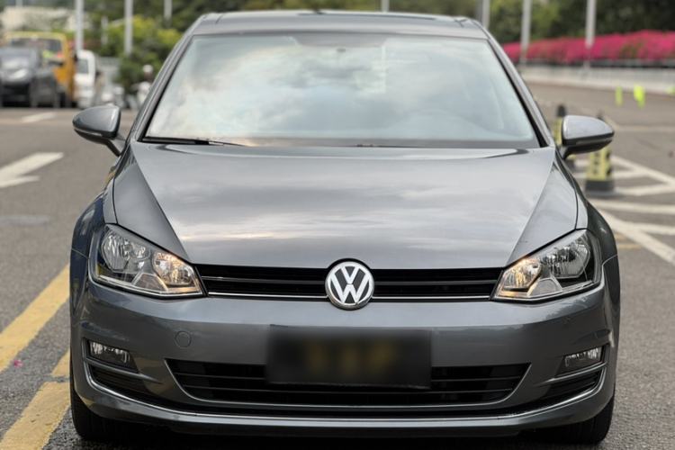 Used Volkswagen Golf 2015 1.4TSI Automatic Comfort Model Exterior 1