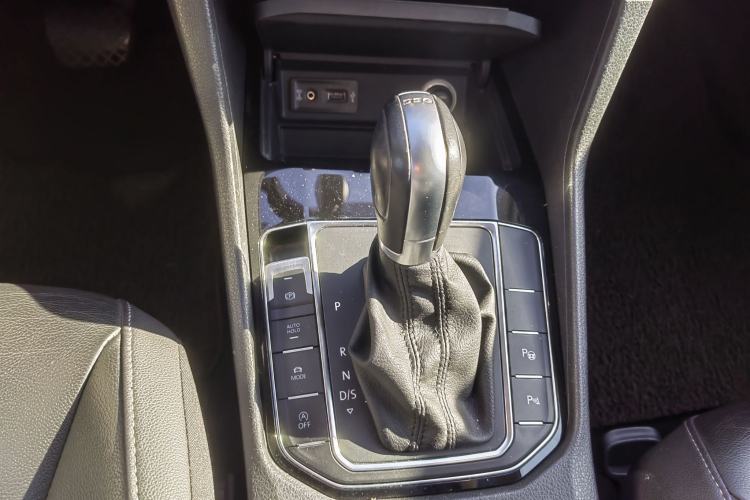 Used Volkswagen Golf 2015 1.4TSI Sportsvan Gear Lever