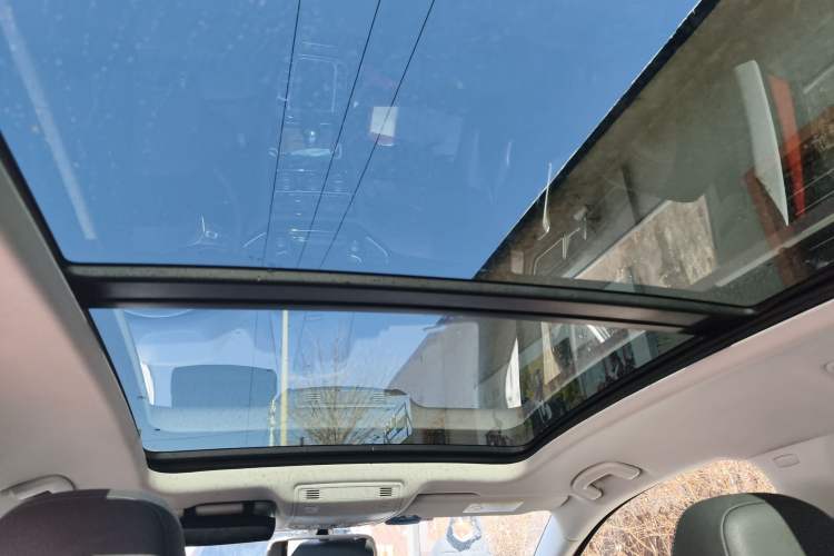 Used Volkswagen Golf 2015 1.4TSI Sportsvan Headliner