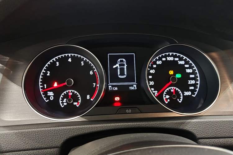 Used Volkswagen Golf 2015 1.4TSI Automatic Comfort Model Instrument Cluster