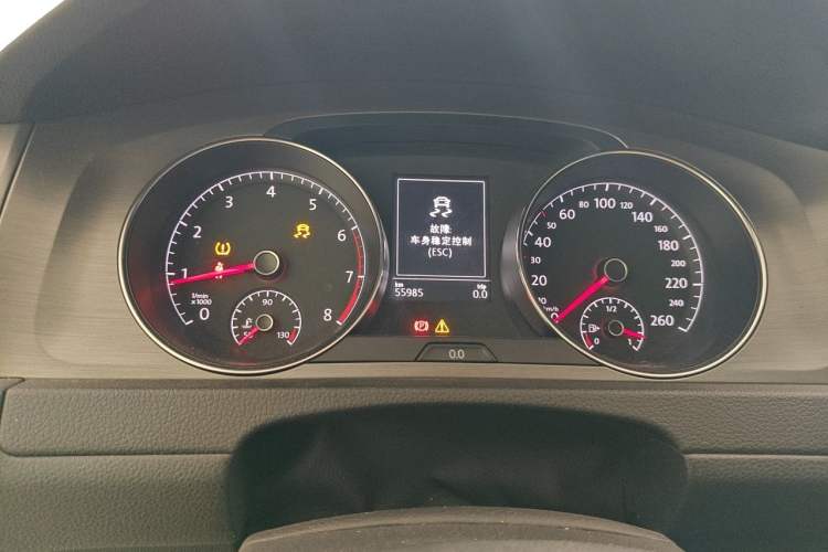 Used Volkswagen Golf 2015 1.4TSI Automatic Comfort Model Instrument Cluster