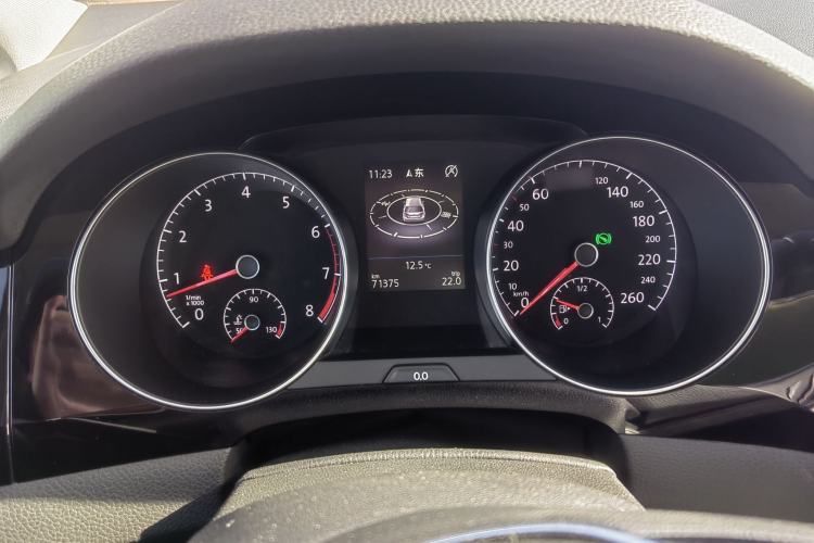 Used Volkswagen Golf 2015 1.4TSI Sportsvan Instrument Cluster