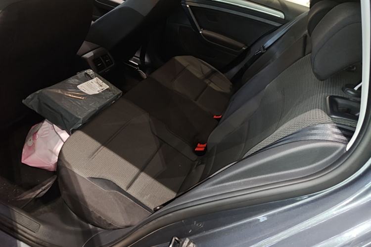 Used Volkswagen Golf 2015 1.4TSI Automatic Comfort Model Left Rear Seat