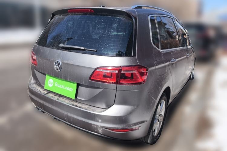 Used Volkswagen Golf 2015 1.4TSI Sportsvan Rear Right 45 Deg