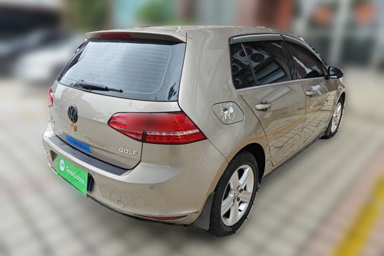 Used Volkswagen Golf 2015 1.6L Automatic Comfort Model Rear Right 45 Deg