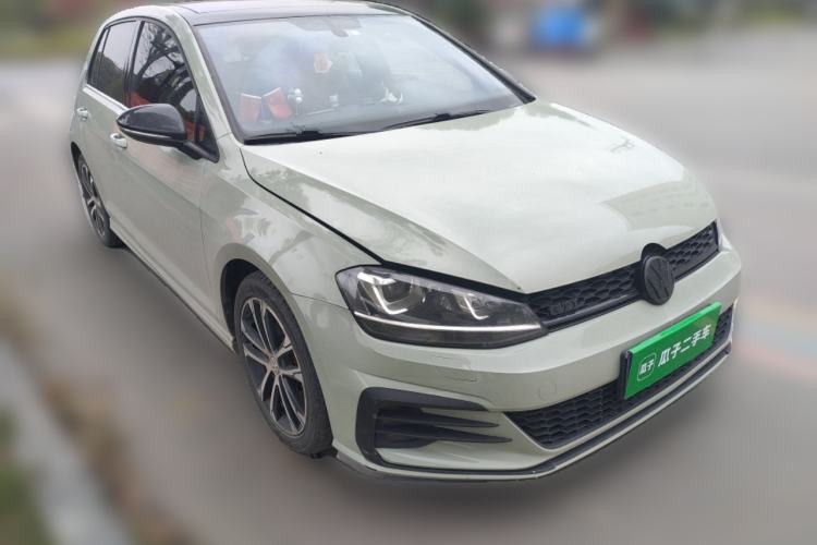 Used Volkswagen Golf 2015 1.4TSI Manual R-Line Exterior 2