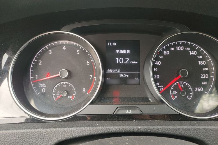 Used Volkswagen Golf 2015 1.4TSI Manual R-Line Instrument Cluster