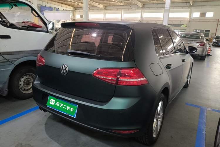 Used Volkswagen Golf 2015 1.4TSI Automatic Comfort Model Rear Right 45 Deg