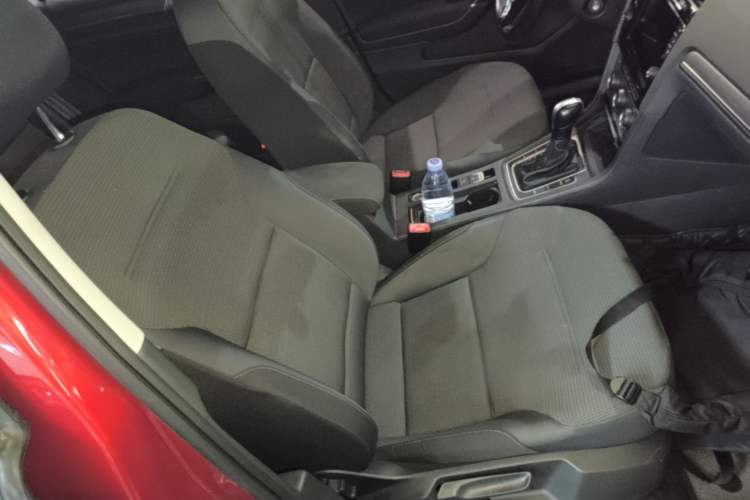 Used Volkswagen Golf 2015 1.4TSI Automatic Comfort Model Right Front Seat