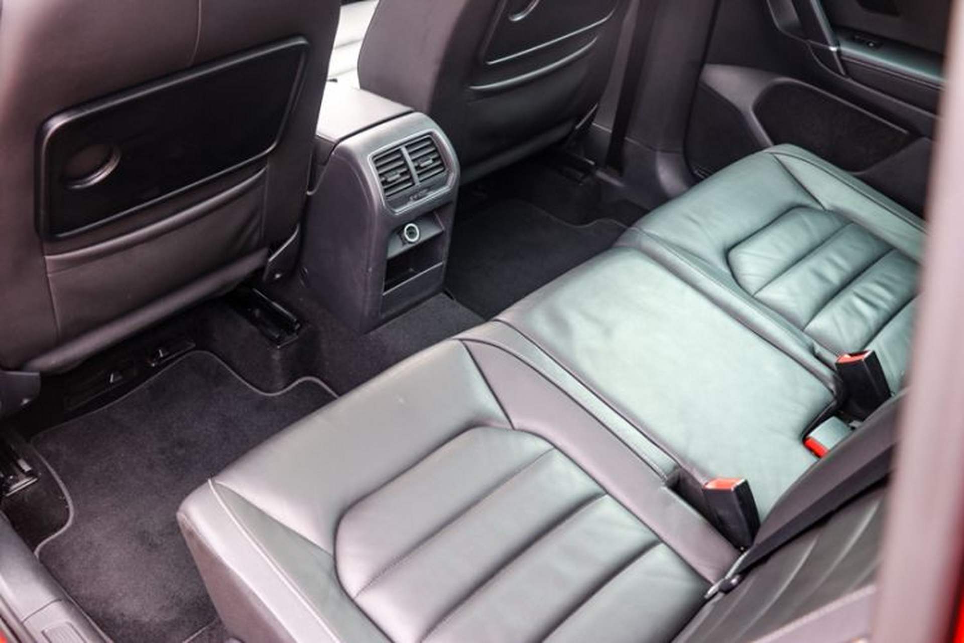 Used Volkswagen Golf 2015 1.4TSI Sportsvan Interior 4