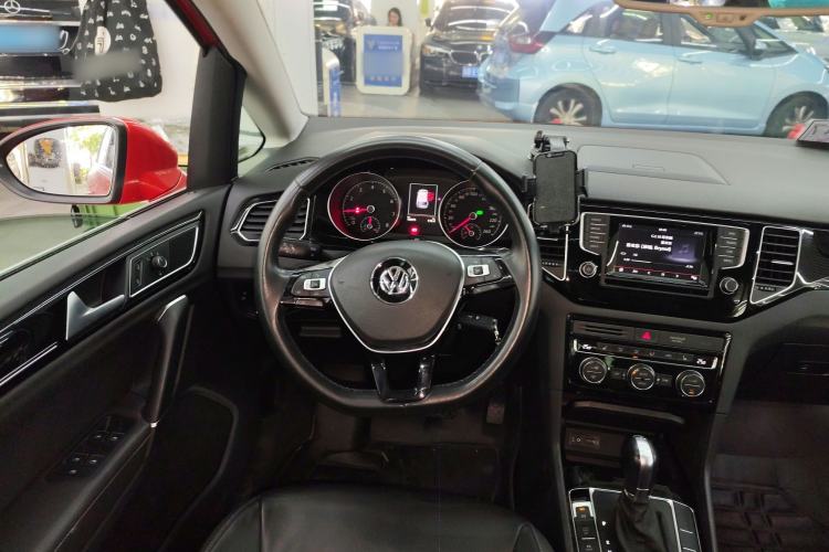 Used Volkswagen Golf 2015 1.4TSI Sportsvan Steering Wheel