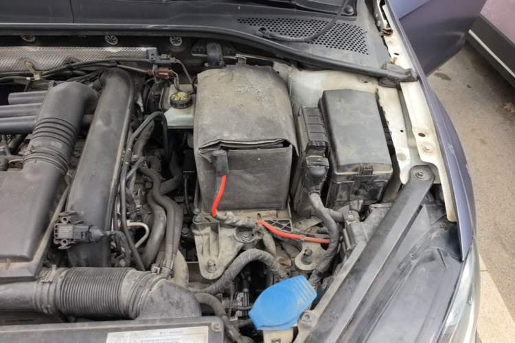 Used Volkswagen Golf 2015 1.4TSI Automatic Flagship Model Engine Bay Left
