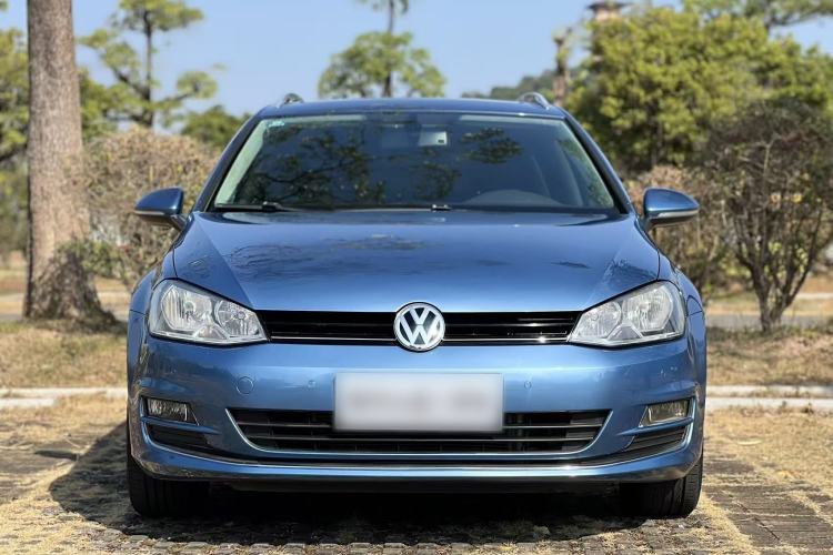 Used Volkswagen Golf 2015 1.4TSI Comfort Travel Edition Exterior 1