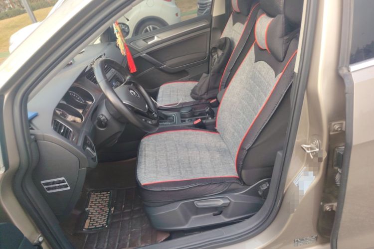 Used Volkswagen Golf 2015 1.6L Automatic Comfort Model Left Front Seat